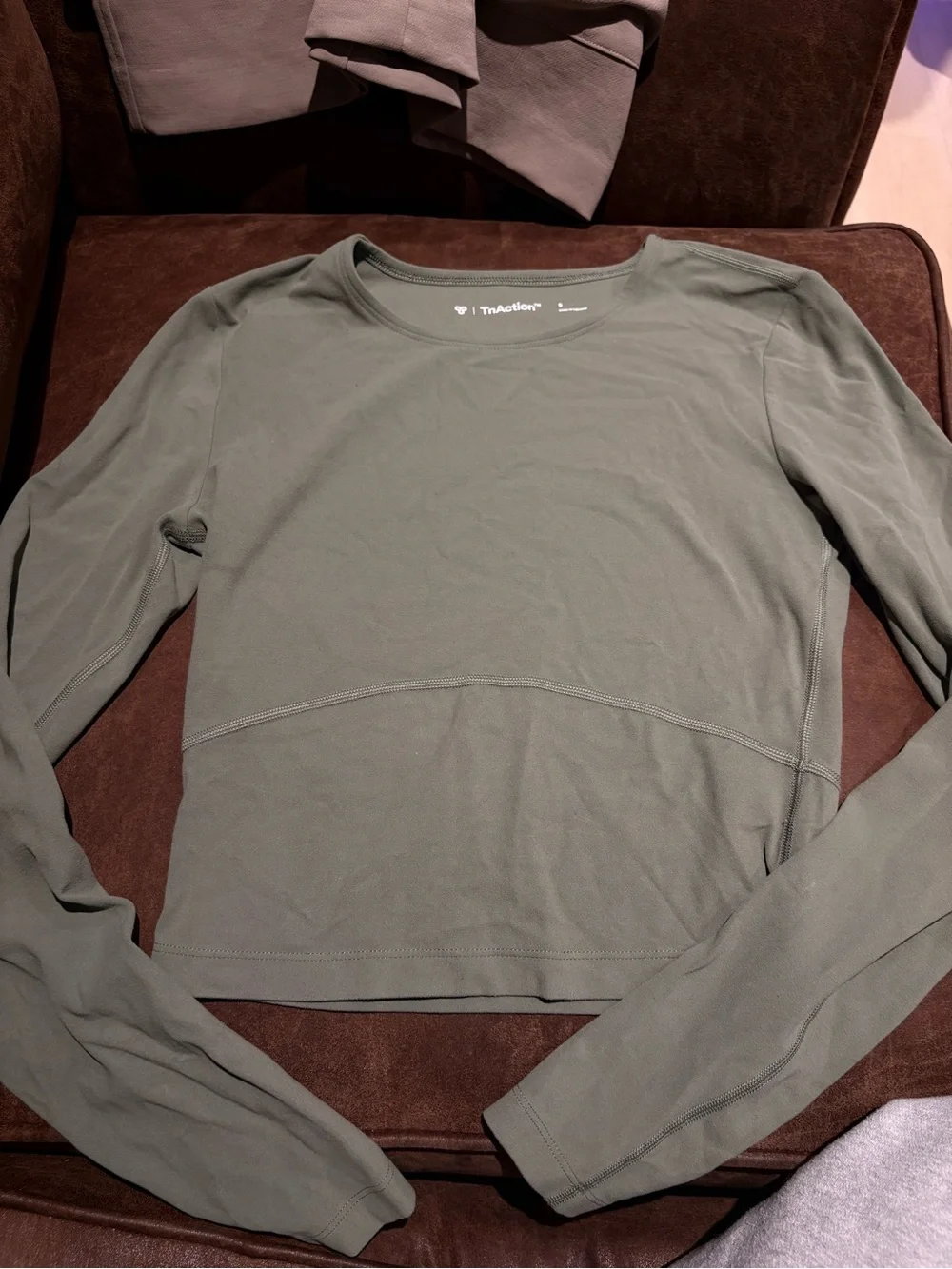 Aritzia TNA Butter Sage Green 3” Biker Shorts & Crop Long Sleeve Set - Picture 2 of 8